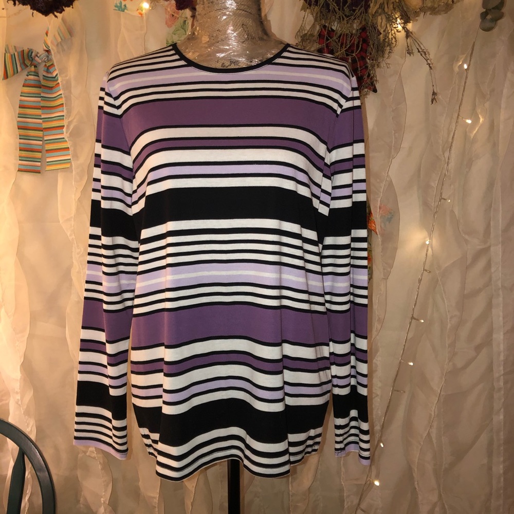 Women’s size XL Shirt by Croft and Barrow